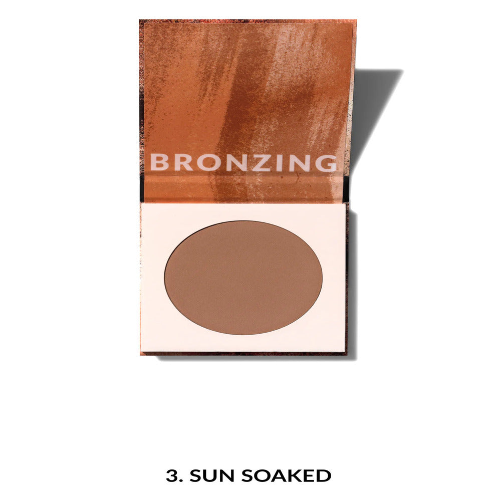 Avon - Pudrový bronzer Ultra - 